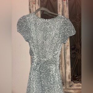 Elegant Gray Patterned Dress